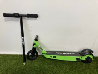 (COLLECTION ONLY) RAZOR NEON GREEN/BLACK ELECTRIC SCOOTER: LOCATION - BR2