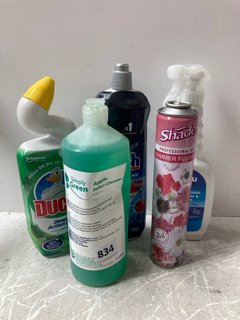 (COLLECTION ONLY) QTY OF ASSORTED ITEMS TO INCLUDE SIMPLE GREEN APPLE TOILET CLEANER & CONTINU 2-IN-1 SURFACE CLEANER SPRAY: LOCATION - BR18