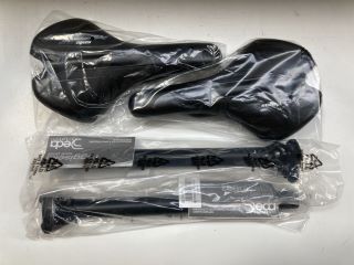 2 X SELLE ROYAL MENS ROAD BIKE SEATS IN BLACK TO INCLUDE 2 X DEDA ZERO BIKE SEAT POSTS IN BLACK - COMBINED RRP £128: LOCATION - AR3