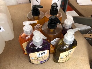 (COLLECTION ONLY) QTY OF ASSORTED HAND WASH TO INCLUDE LE PETIT OLIVIER ORANGE BLOSSOM LIQUID SOAP 300ML: LOCATION - AR13