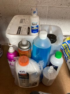 (COLLECTION ONLY) QTY OF ASSORTED ITEMS TO INCLUDE VAX SPOTWASH CLEANING SOLUTION (PLEASE NOTE: 18+YEARS ONLY. ID MAY BE REQUIRED): LOCATION - BR15