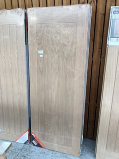 5 X THAMES WHITE OAK INTERIOR DOOR SIZE : 1981 X 762 X 35MM: LOCATION - A1 (KERBSIDE PALLET DELIVERY)