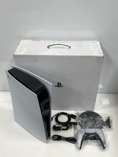 SONY PLAYSTATION 5 DIGITAL EDITION 825 GB GAMES CONSOLE IN WHITE: MODEL NO CFI-1216B (BOXED WITH ALL ACCESSORIES, VERY GOOD COSMETIC CONDITION, MISSING SLEEVE) [JPTM113191] THIS PRODUCT IS FULLY FUNC