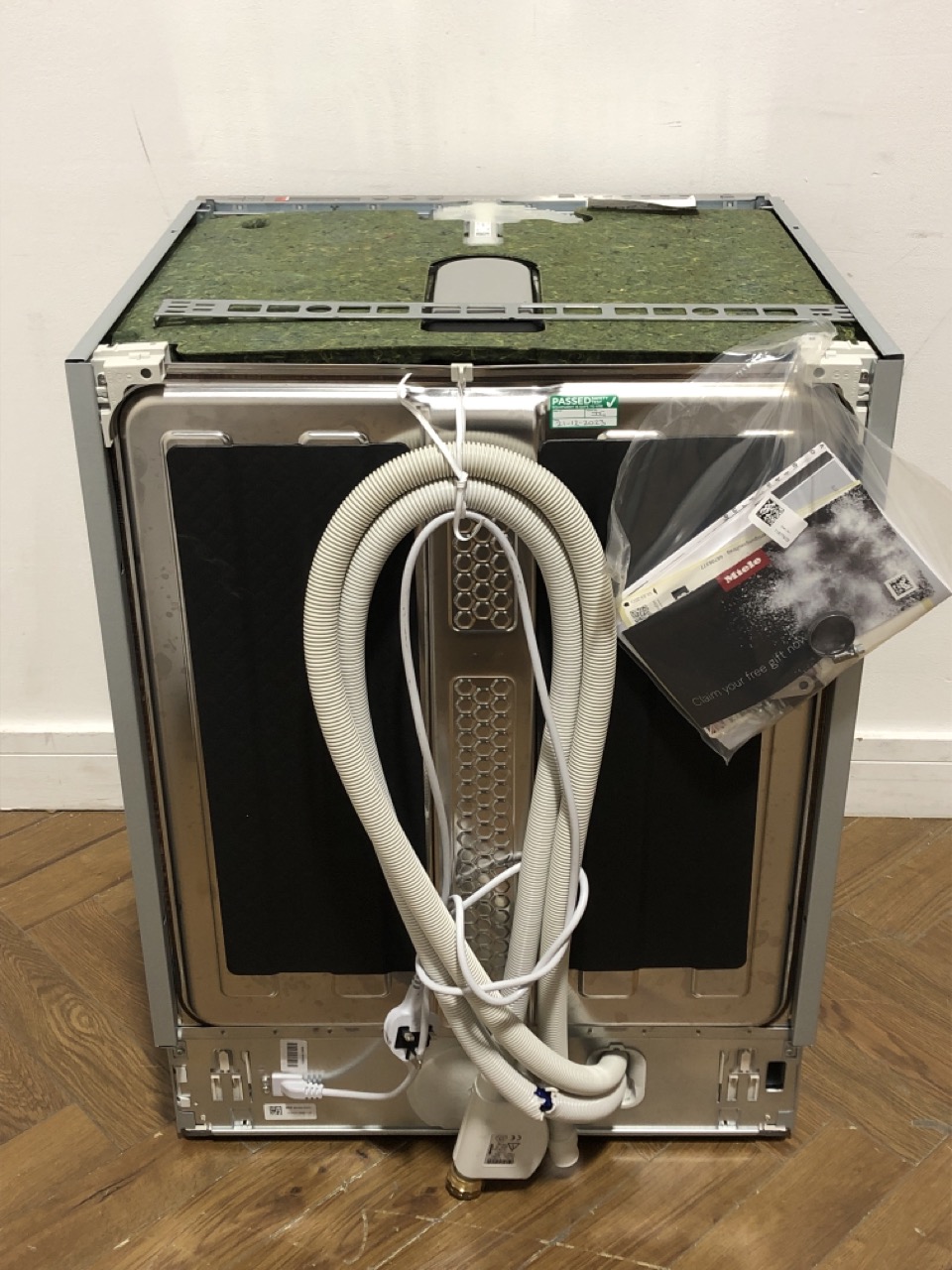 John Pye Auctions MIELE AUTODOS G 7160 SCVI FULLSIZE FULLY