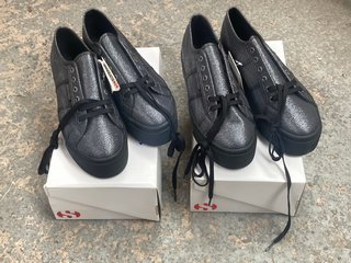 2 X SUPERGA TOTAL BLACK HEMATITE SHOES - UK SIZE 7 AND 7.5: LOCATION - D15