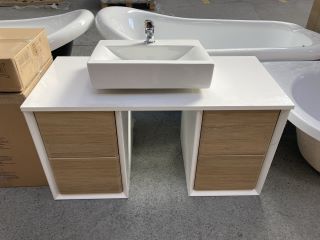 2 X WALL HUNG 2 DRAWER WHITE & OAK EFFECT UNITS WITH A 1000 X 460MM WHITE COUNTERTOP & 1TH CERAMIC BASIN WITH A MONO BASIN MIXER TAP & CHROME SPRUNG WASTE - RRP £760: LOCATION - C2