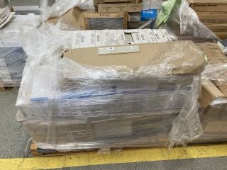 PALLET OF ASSORTED TILES TO INCLUDE 450MM2 TILES WITH A QTY OF 250 X 60MM GEO TILES - RRP £1500: LOCATION - D1 (KERBSIDE PALLET DELIVERY)