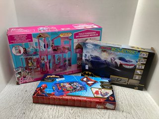 3 X ASSORTED KIDS PLAY SETS TO INCLUDE BARBIE FULLY FURNISHED PLAYHOUSE: LOCATION - F2