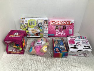 QTY OF ASSORTED KIDS TOYS TO INCLUDE MONOPOLY BARBIE THEMED BOARD GAME: LOCATION - E6