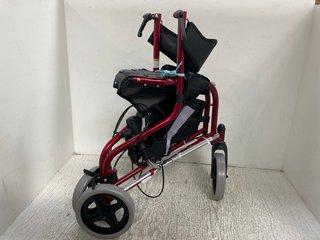 DRIVE DEVILBISS STEEL TRI-WALKER WITH SEAT IN RED - RRP £119: LOCATION - WH9