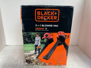BLACK + DECKER 3-IN-1 2600W BLOWER VAC: LOCATION - WH10
