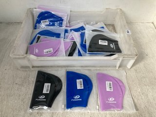 QTY OF SWIMMING CAPS IN VARIOUS COLOURS: LOCATION - H8