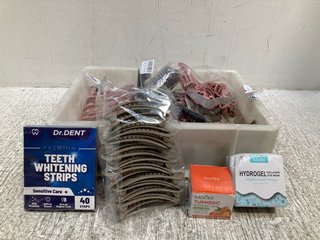 QTY OF ASSORTED BEAUTY ITEMS TO INCLUDE DR DENT TEETH WHITENING STRIPS: LOCATION - G9