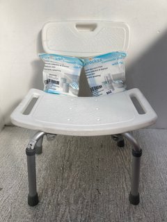 2 X PACKS OF BUYOCKSS COMMODE LINERS WITH PADS TO ALSO INCLUDE SHOWER CHAIR: LOCATION - F17