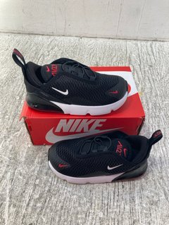 KIDS NIKE AIR MAX 270 TRAINERS IN BLACK/WHITE/GYM RED/IRON GREY - SIZE UK9.5: LOCATION - F16