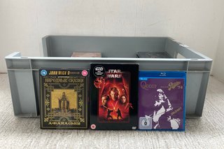 QTY OF ASSORTED DVDS/BLU-RAYS TO INCLUDE STAR WARS REVENGE OF THE SITH DVD (PLEASE NOTE: 18+YEARS ONLY. ID MAY BE REQUIRED): LOCATION - WH2