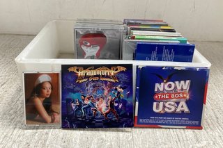 QTY OF CD'S TO INCLUDE THE BEATLES / 1967-1970 CD'S: LOCATION - WH3