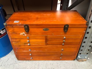 CLARKE 9 DRAWER WOODEN TOOL CHEST - RRP £115: LOCATION - BR1