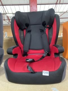 CAR SEAT IN RED/BLACK: LOCATION - BR6