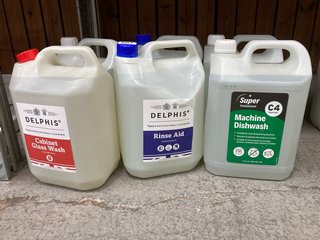 (COLLECTION ONLY) QTY OF ASSORTED ITEMS TO INCLUDE DELPHIS CABINET GLASS WASH 5L: LOCATION - AR5