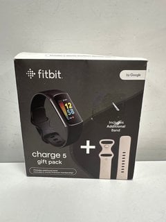 FITBIT CHARGE 5 FITNESS TRACKER IN GRAPHITE: MODEL NO FB421BKBK-EUBNDL (WITH BOX, CHARGER, BLACK STRAP & LUNAR WHITE STRAP) [JPTM114113]