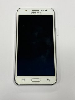 SAMSUNG GALAXY J5 8 GB SMARTPHONE IN WHITE: MODEL NO SM-J500FN (UNIT ONLY) [JPTM114081]