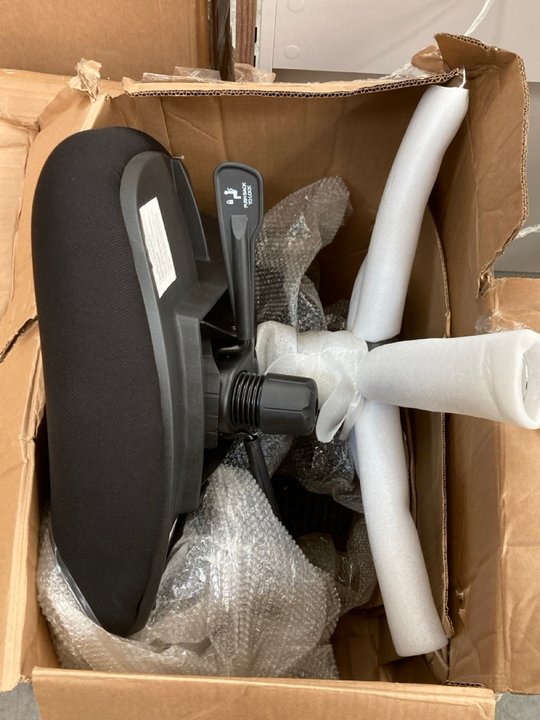 John Pye Auctions JOHN LEWIS & PARTNERS ISAAC ERGONOMIC OFFICE CHAIR