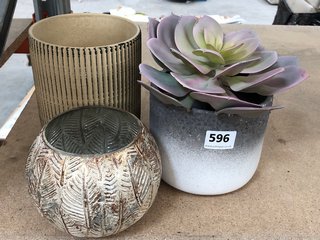 QTY OF ASSORTED HOUSEHOLD ITEMS TO INCLUDE GOLD TONE LEAF PATTERN VASE & GREY/WHITE PLANTER: LOCATION - BR9