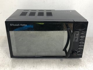 RUSSELL HOBBS COMPACT DIGITAL MICROWAVE IN BLACK: LOCATION - E4