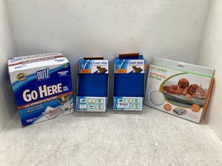QTY OF ASSORTED PET ITEMS TO INCLUDE PET LIVING SELF HEATING PET PAD: LOCATION - E14