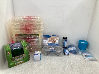 QTY OF ASSORTED ITEMS TO INCLUDE 2 X FLUVAL POLY - CARB FINE FILTER AND ODOUR NEUTRAL: LOCATION - E14