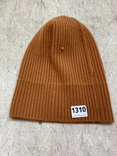 BROWN BEANIE HAT RIBBED: LOCATION - AR9