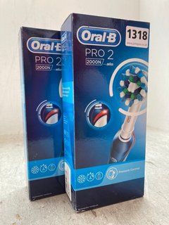 2 X ORAL-B PRO 2 2000N ELECTRIC TOOTHBRUSHES: LOCATION - AR9