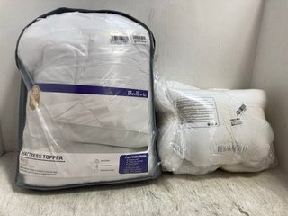 KINGSIZE MATTRESS TOPPER TO INCLUDE U SHAPED MATERNITY PILLOW: LOCATION - AR11