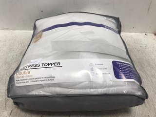 BEDBRIC MATTRESS TOPPER WITH ELASTIC STRAPS 135 X 190: LOCATION - BR4