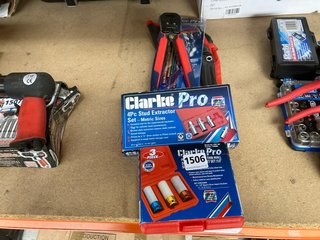 QTY OF ASSORTED ITEMS TO INCLUDE CLARKE PRO 4 PC STUD EXTRACTOR SET & CLARKE PRO EXTRA-LONG COLOUR CODED BALL END METRIC HEX KEY SET: LOCATION - BR7