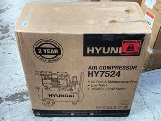 HYUNDAI AIR COMPRESSOR HY7524 RRP £169.99: LOCATION - A1