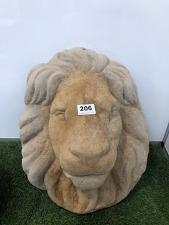 (COLLECTION ONLY) STONEWORKS LION FACE PLINTH OR WALL HUNG GARDEN DECORATION: LOCATION - B3