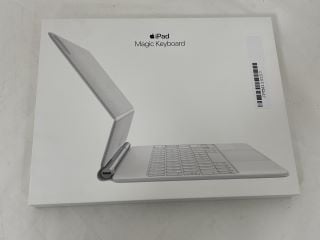 APPLE IPAD MAGIC KEYBOARD FOR IPAD AIR 4TH AND 5TH GENERATION TABLET ACCESSORIES (ORIGINAL RRP - £306) IN WHITE: MODEL NO A2261 (WITH BOX) [JPTM114557]. THIS PRODUCT IS FULLY FUNCTIONAL AND IS PART O
