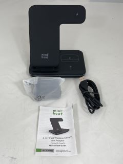 MINT HOUZ 3 IN 1 FAST WIRELESS CHARGER WITH ADAPTER PHONE ACCESSORIES (ORIGINAL RRP - £40) IN BLACK: MODEL NO MT-CW002 (WITH BOX & ALL ACCESSORIES, MINOR COSMETIC DEFECTS ON BOX) [JPTM114486]. THIS P