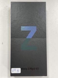 SAMSUNG GALAXY Z FLIP 3 5G 256GB SMARTPHONE IN PHANTOM BLACK: MODEL NO SM-F711B (WITH BOX & CHARGE CABLE, PHONE SHOWS SIGNS OF COSMETIC DAMAGE) [JPTM114406]. THIS PRODUCT IS FULLY FUNCTIONAL AND IS P