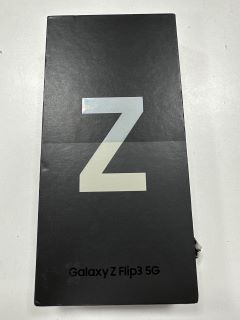 SAMSUNG GALAXY Z FLIP 3 5G 128GB SMARTPHONE IN PHANTOM BLACK: MODEL NO SM-F711B (WITH BOX & CHARGE CABLE, PHONE SHOWS SIGNS OF COSMETIC DAMAGE) [JPTM114519]. THIS PRODUCT IS FULLY FUNCTIONAL AND IS P