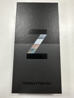 SAMSUNG GALAXY Z FLIP 3 5G 128GB SMARTPHONE IN PHANTOM BLACK: MODEL NO SM-F711B (WITH BOX & CHARGE CABLE, PHONE SHOWS SIGNS OF COSMETIC DAMAGE) [JPTM114457]. THIS PRODUCT IS FULLY FUNCTIONAL AND IS P