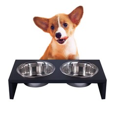 QTY OF ITEMS TO INCLUDE PAWISE DELUXE PET DINER X2:: LOCATION - E