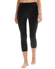 QTY OF CLOTHING TO INCLUDE HIGH WAISTED CAPRI LEGGINGS FOR WOMEN BLACK SIZE LARGE: LOCATION - F