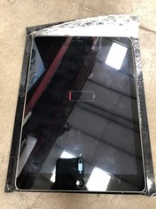 APPLE IPAD AIR 16GB::: LOCATION - RACK(COLLECTION OR OPTIONAL DELIVERY AVAILABLE)