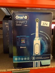 QTY OF ITEMS TO INCLUDE ORAL-B SMART 7 ELECTRIC TOOTHBRUSHES FOR ADULTS, MOTHERS DAY GIFTS FOR HER / HIM, APP CONNECTED HANDLE, 3 TOOTHBRUSH HEADS & TRAVEL CASE, 5 MODE DISPLAY, TEETH WHITENING, 2 PI
