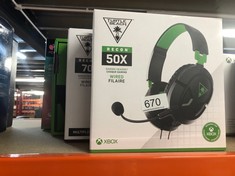 QTY OF HEADSETS TO INCLUDE TURTLE BEACH RECON 50X: LOCATION - C RACK