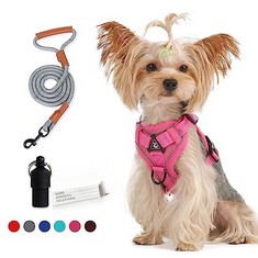 QTY OF ASSORTED ITEMS TO INCLUDE ADJUSTABLE DOG HARNESS  WITH 2 LEASH CLIPS, DOG VEST AND LEASH. : LOCATION - C RACK