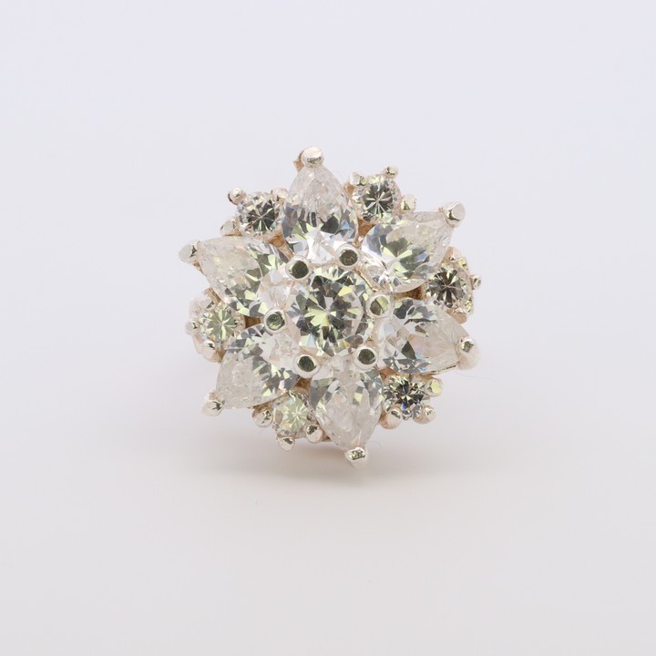 Silver Clear Stone Flower Ring, Size J½, 12.8g (VAT Only Payable on Buyers Premium)